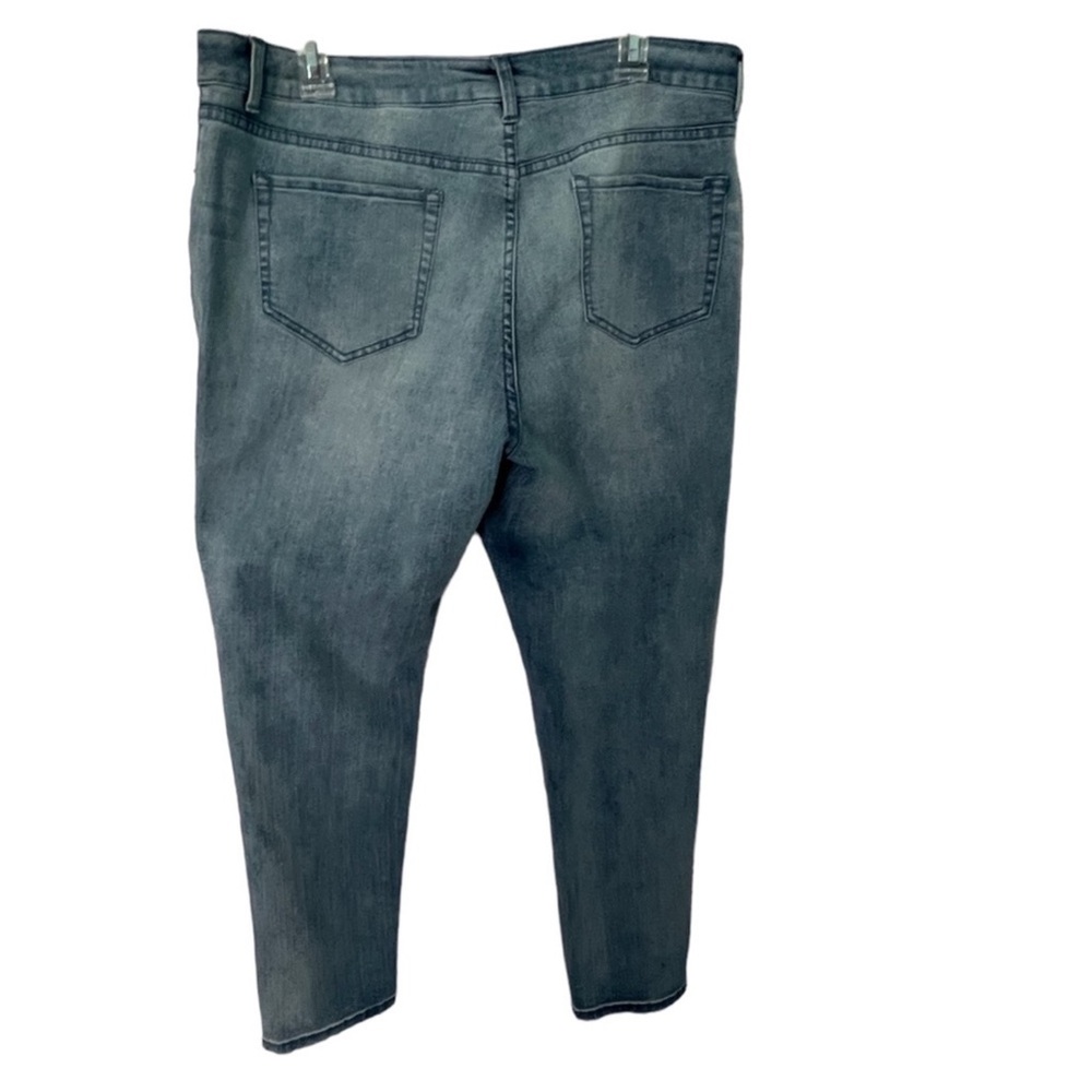 Westport Embroidered Jeans Midrise Skinny - Picture 5 of 9